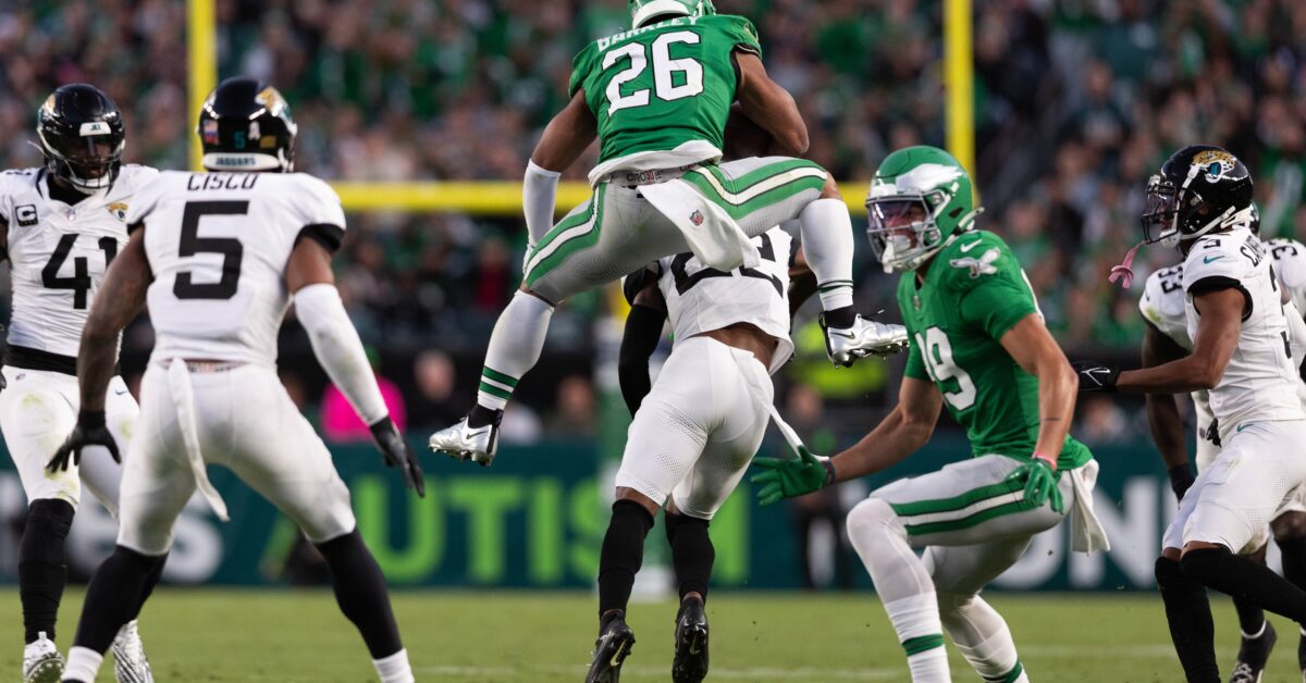 Saquon Barkley’s White House Visit Sparks Mixed Reactions Saquon Barkley’s White House Visit Sparks Mixed Reactions